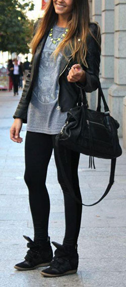 cool Este es un conjunto tan lindo con leggins negros!...: 