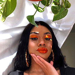 Tendencias de maquillaje 2018: ¿Hay alguna palabra que rime con naranja? @callmenikolai?...: 