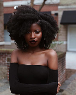 Peinados para una adolescente negra con cabello medio.: 
