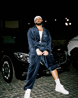 Fiesta de los 2000 de Drake: 