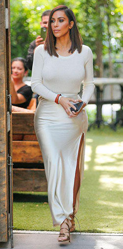 Los momentos icónicos de la moda de Kim Kardashian: los mejores vestidos: Traje inspirado en celebridades  