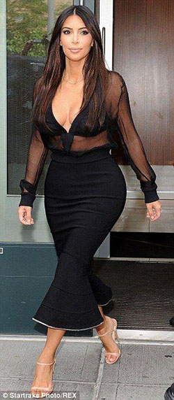 Vestidos y faldas de Kim Kardashian - Moda de Kim Kardashian: 