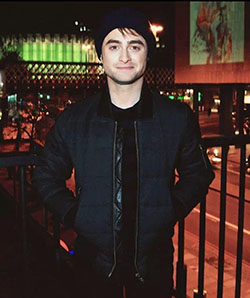 Hombre del ejército suizo. Daniel Radcliffe Harry Potter: harry potter,  Hermione Granger,  harry portero,  harry potter,  Daniel Radcliffe,  Víctor Frankenstein  