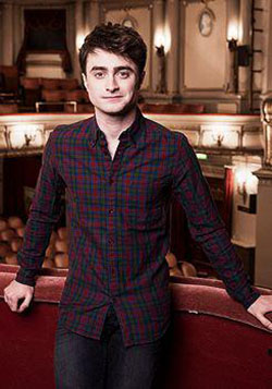 James y Oliver Phelps. Daniel Radcliffe Harry Potter: camisas,  harry potter,  harry portero,  harry potter,  Daniel Radcliffe,  michael gambion  