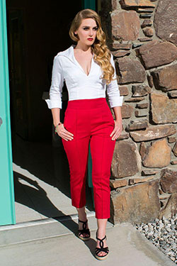 Elegantes Leggings Anticelulíticos con Push up y Cafeína + Vitamina E. Laura Byrnes California Pantalón Cropped Talle Alto Sarga Roja: pantalones rojos  