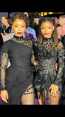 ¡Oh, Dios mío, son los mejores modelos a seguir para las niñas!: Cabello con textura afro,  Desfile de moda,  Pelo largo  
