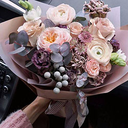 Ideas de decoración de ramo de flores: ramo de flores rosa,  Ramo De Flores Tumblr,  Ramo Para Aniversario  
