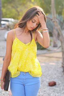 Alexandra Crandell, sesión de fotos: Outfits Amarillo Niñas  