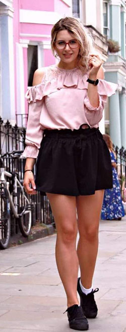 Ideas de ropa negra y rosa: Ropa y Accesorios,  camisas,  vestidos rosas  