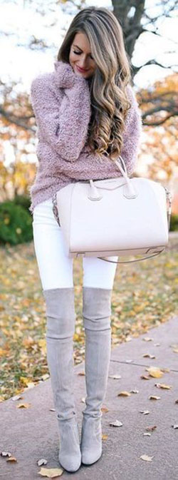 Outfit con botas altas grises: Traje de invierno informal,  trajes de invierno,  Zapato de tacón alto,  Bota por encima de la rodilla,  Atuendos Con Botas  
