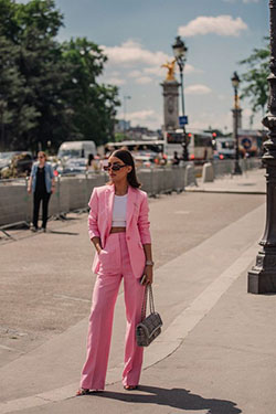 Pantalón rosa de cintura alta: Semana de la Moda,  pantalón rosa  