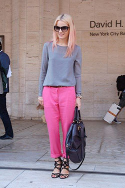 Outfit con pantalones rosas: pantalón rosa  