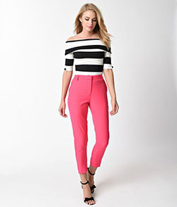 Modelo: pantalón rosa  