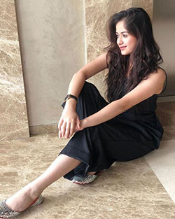 Instagram jannat zubair insta: Jannat Zubair,  línea sharma,  Rithvik Arora,  caliente actriz de bollywood  