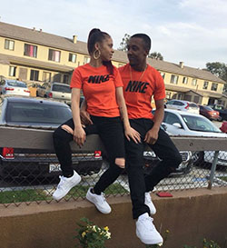 Camisetas Nike a juego para parejas: Conjuntos de Nike a juego  