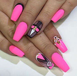Ataúd de diseños de uñas rosa fuerte: Esmalte de uñas,  Arte de uñas,  Uñas acrilicas  