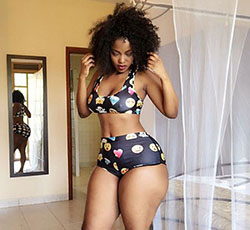 mujeres con curvas negras sexy: chicas negras calientes,  pueblo igbo,  Julieta Ibrahim  