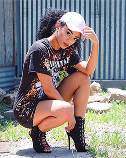 Swag Outfits For Urban Girl, Botas hasta el muslo, Ropa casual: Zapato de tacón alto,  Atuendos Con Botín Negro  