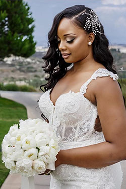Peinados de boda para cabello de longitud media Updo para novias gorditas: Vestido de novia,  Peluca de encaje,  vestido de novia blanco,  peinados de boda africanos  