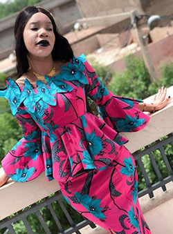 Elegante vestido ajustado de tubo corto de Ankara: vestido largo,  Nuevo estilo,  Atuendos Ankara  