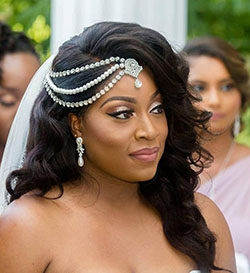 Peinados de boda para cabello negro natural: Despedida de soltera,  Pelo largo,  Velos Religiosos,  peinados de boda africanos  