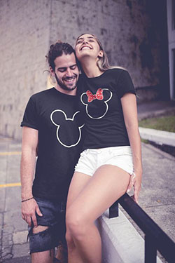 Juego de camisetas de pareja a juego de Mickey y Minnie: Trajes de pareja a juego,  pareja a juego,  trajes de pareja,  Trajes a juego  