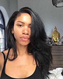 Chicas de piel clara bastante populares de Instagram: Cuidado del cabello,  traje de niña negra  
