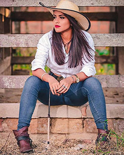 Rodeo Cowgirl Jeans Outfits para mujeres: disfraz de vaquera  