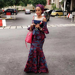 Ideas vibrantes de estilo Hausa Ankara: vestidos africanos,  camarones asos,  Vestidos Ankara,  pueblo hausa  