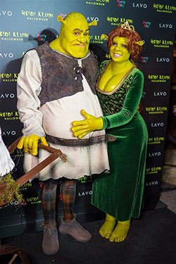 Heidi Klum como la princesa Fiona y su novio como Shrek: disfraz de Halloween,  Heidi Klum  