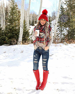 Snowing Outfit/Snow Outfit Ideas, Winter clothing y Fashion boot: Pantalones rasgados,  trajes de invierno,  Atuendos Con Botas,  Trajes de nieve  