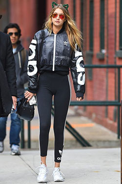 Leggins adidas estilo más deseado Instagram, Gigi Hadid: gigi hadid,  chaqueta de vuelo,  polainas negras  