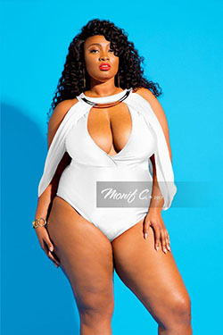 Chica gordita jamaicana en bikini: trajes de baño,  traje de talla grande,  Modelo de talla grande,  Traje de baño de una pieza  