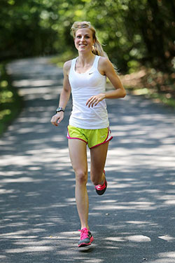 Ropa casual para correr de mujer: Ropa para correr,  Pantalones cortos para correr  