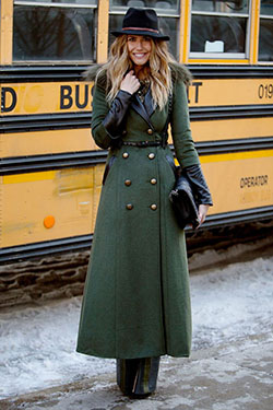 Habla más sobre tu maxi manto, Street fashion: Semana de la Moda,  trajes de invierno  
