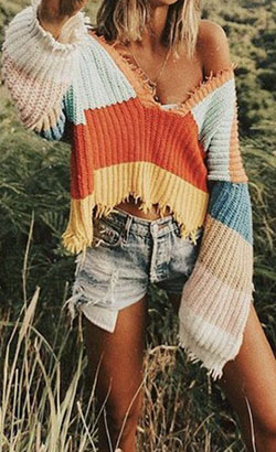 Dulces diseños para probar suéter rasgado a rayas, cuello redondo: Cuello redondo,  Atuendos Informales,  Atuendo De Suéteres  