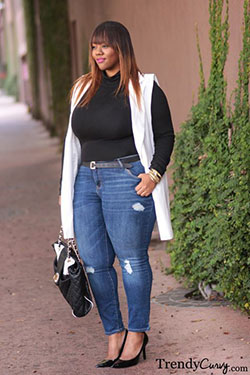 Jeans de talla grande Jeans con curvas de moda: Pantalones rasgados,  traje de talla grande,  blogger de moda  