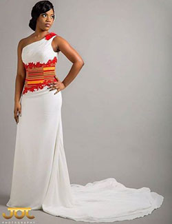 Elegantes y perfectos vestidos de novia ankara, estampados de cera africana.: vestidos africanos,  instamoda,  Atuendos De Lobola  