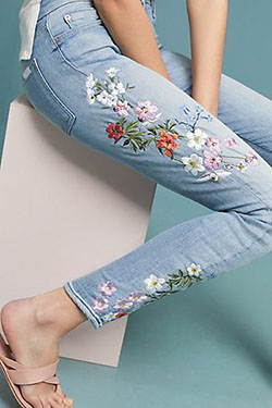7 para toda la humanidad jeans bordados: Pantalones ajustados,  Atuendos De Mujer Flaca  
