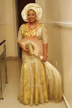 Vestidos nigerianos para novias nigerianas, Moda en Nigeria, Vestido de novia: Vestido de novia,  vestidos africanos,  vestidos nigerianos  