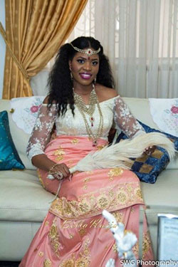 Vestidos nigerianos para novias nigerianas, vestido africano, traje folclórico: Vestido de novia,  vestidos africanos,  camarones asos,  traje folklórico,  pueblo igbo,  vestidos nigerianos  