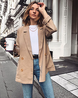 Consejos de chicas rubias para la modelo de moda, Alina Baikova: blogger de moda,  traje de chaqueta  
