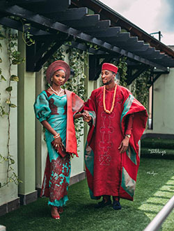 Vestidos nigerianos para novias nigerianas, algunas orejas, Akah Four: Vestido de novia,  camarones asos,  vestidos nigerianos,  nani  