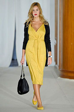 Linda y modelo favorita, Dita Von Teese: Fotografía de moda,  talla pequeña,  Desfile de moda,  Alta costura,  Zapatos amarillos  