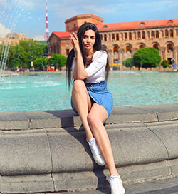 Cute Hot Girls en Instagram, Insta Stalker, idioma armenio: Sesión de fotos  