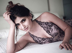 celebridades elección karishma sharma, ragini mms: devoluciones: Modelos calientes de Instagram,  Karishma Sharma  