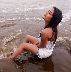 Amanda Sharma Fotos calientes, junto al mar: modelo,  Pelo castaño,  Sesión de fotos,  pelo negro,  amanda sharma  
