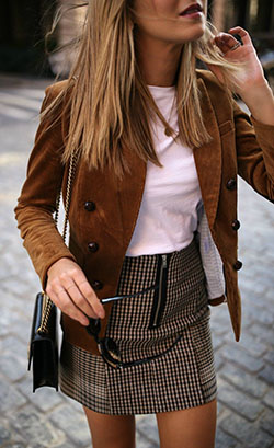 Idea de chaqueta de pana de look perfecto, Blazer de pana: Huella animal,  Trajes juveniles,  verónica barba,  Americana marrón  