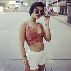 Rhea Insha Instagram, Sesión de fotos: Sesión de fotos,  Modelos calientes de Instagram  