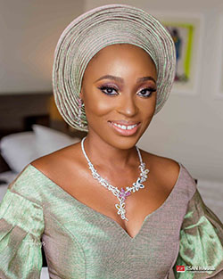 Vestidos nigerianos para novias nigerianas, servicios de diseño de interiores, personalidad de radio: Presentador de televisión,  Ideas para teñir el cabello,  vestidos nigerianos  